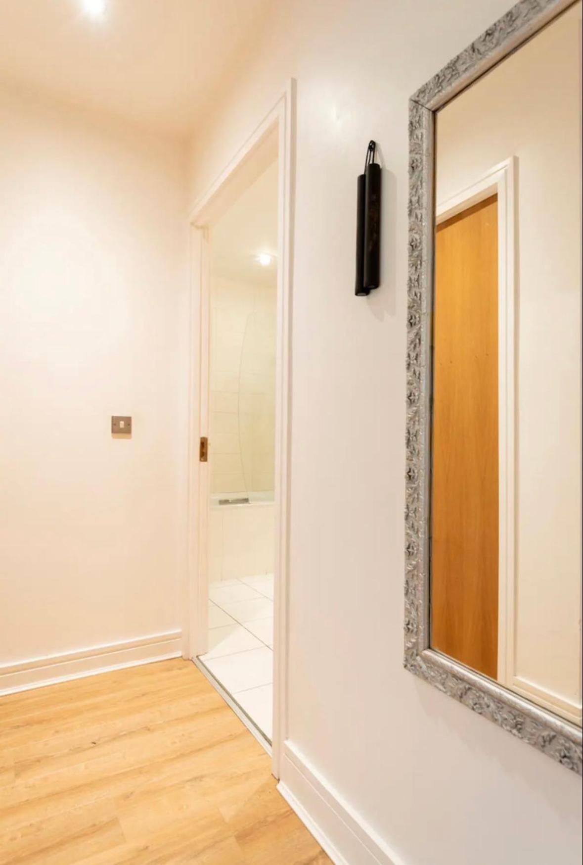 Spacious Room With Relaxing View Dublin Extérieur photo